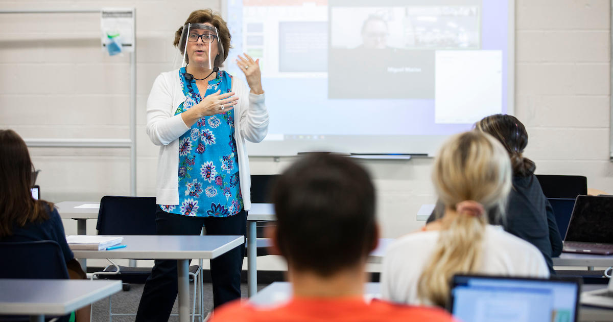 New AV Technology Brings Instruction From the Classroom to the Computer