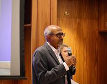 Navin Rajagopalan, M.D., director of the UK Gill Heart & Vascular Affiliate Network, speaks at the network's annual conference. Photo by Karen Michul.