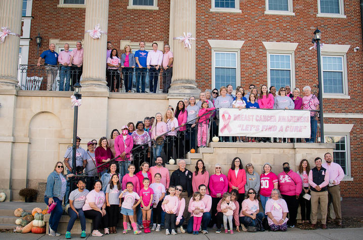 Pink Sisters community event at Woodford County Courthouse