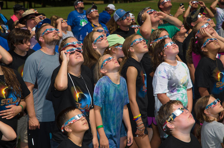 photo of participants at 4-H Solar Eclipse Camp