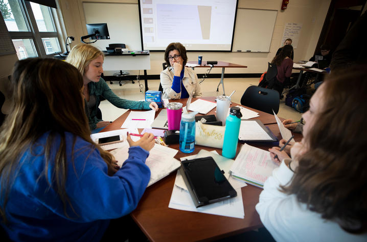 This is a photo of Margaret Rintamma teaching in the UK College of Education. 