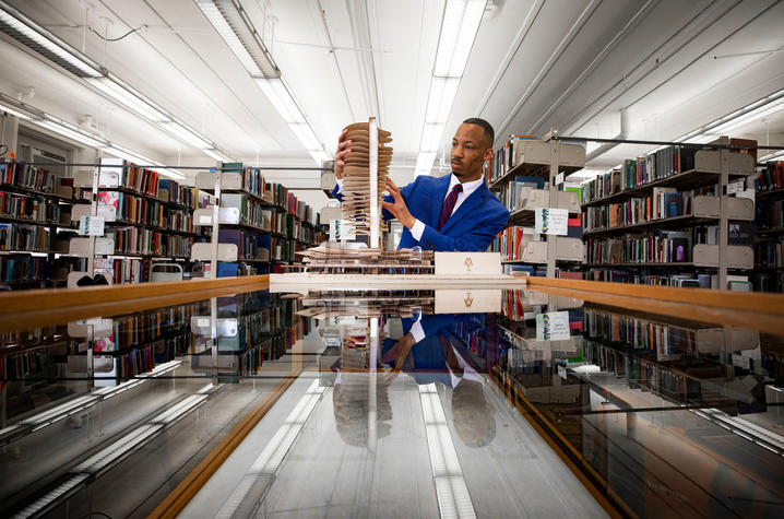 photo of Montre'ale Jones working with model in Design Library