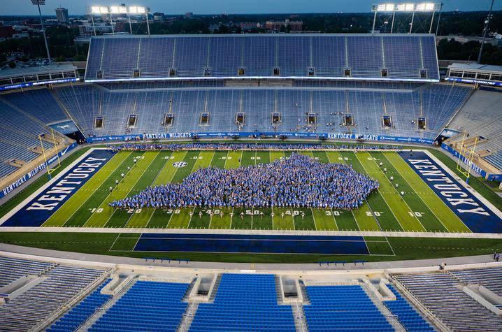 This is a photo of the Class of 2025 class picture on August 20, 2021.