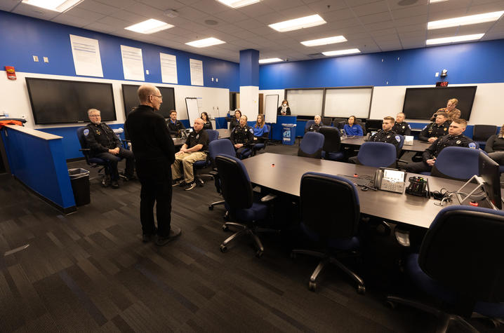 This is a photo of UK President Eli Capilouto thanking UK Police and Public Safety Employees.