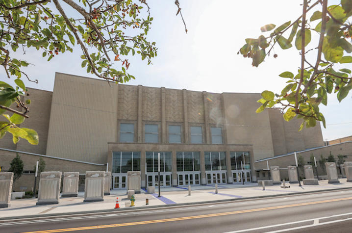 Photo of Memorial Coliseum.