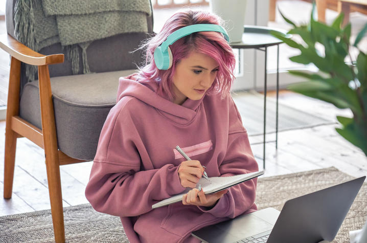 Getty Image of Teenager on Laptop