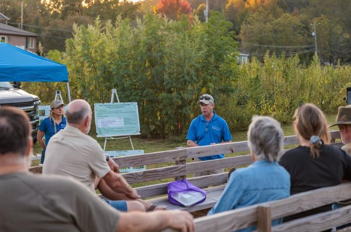 Bob Pearce and Plant Science Scientist Magdalena Ricciardi Bob Pearce and Plant Science Scientist Magdalena Ricciardi