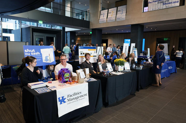 Utilities and Energy Management, UK HealthCare & Stryker Sustainability, UK HealthCare Sustainability, UK-CARES and the UK Center for the Environment took part in the exhibitor showcase.