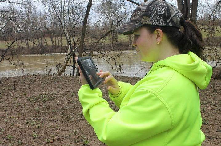 photo of Antonia Hansen of the Kentucky Geological Survey