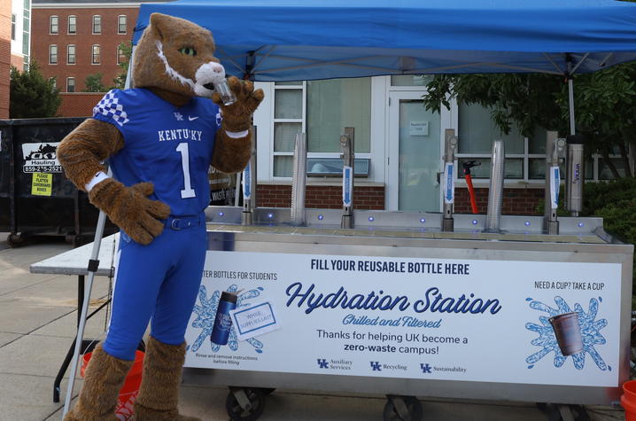 9 hydration stations were placed throughout campus for students and families to use instead of plastic water bottles. Photo by Breanna Walton.