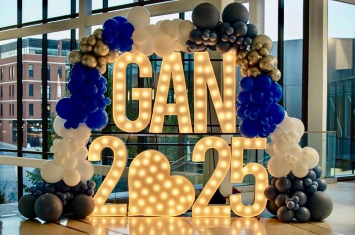 Conference attendees register in the Central Bank Center