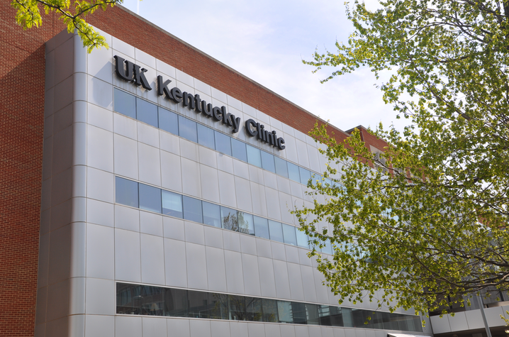 Image of exterior of Kentucky Clinic