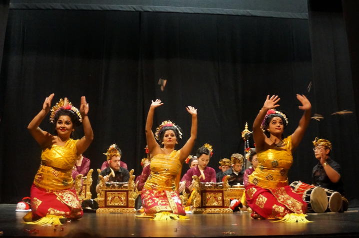 photo of Balinese dancers and musicians