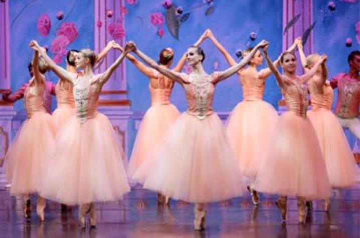 "Waltz of the Flowers" in Moscow Ballet's "Great Russian Nutcracker" photo of ballerinas performing "Waltz of the Flowers" from "Nutcracker"
