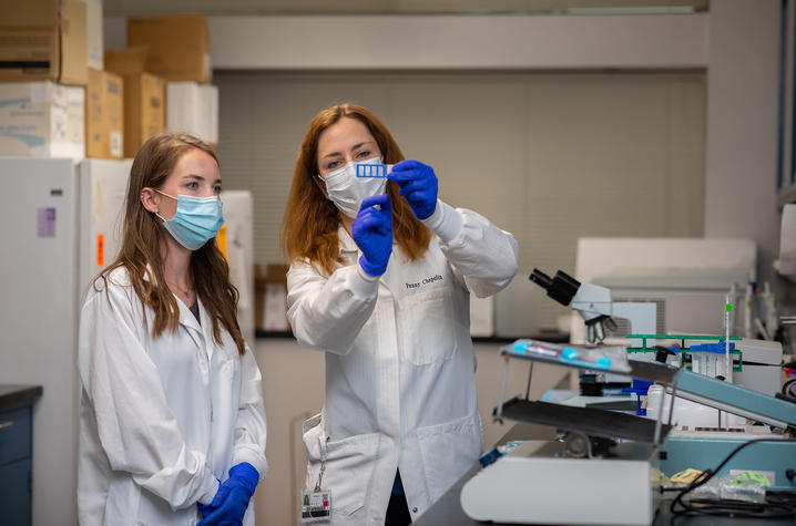 Fanny Chapelin, Ph.D., (right) an assistant professor of biomedical engineering, received a 2022 ACS IRG award to support research on magnetic resonance (MR) imaging methods. Photo by UK College of Engineering.