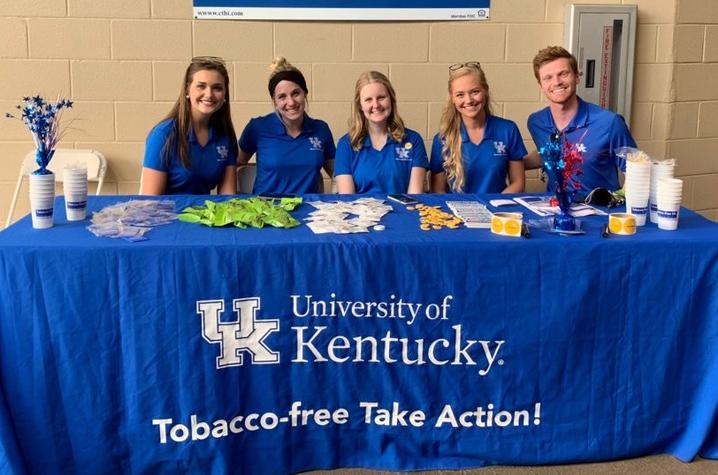 photo of tobacco free ambassadors at event