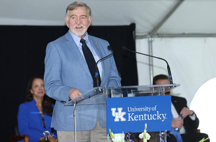 photo of Dr. Michael D. Rankin at podium