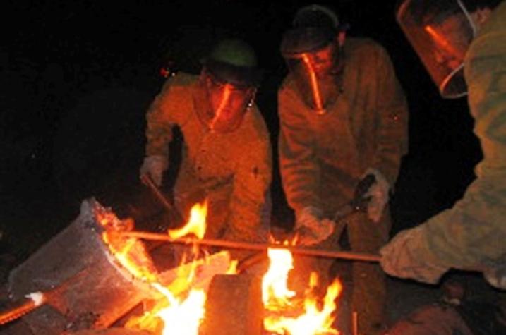 photo of iron pour