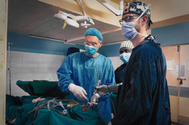 Noblitt taking a PAACS resident through a thyroidectomy, one of the more common procedures performed in Kenya. Photo provided by Bryce Noblitt.