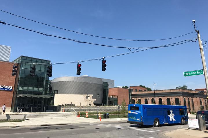 traffic lights at student center