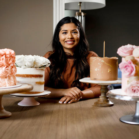 Photo of Aqsa Qureshi with her custom cakes