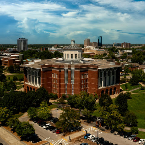 This is a photo of the University of Kentucky campus.