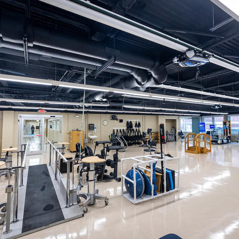 photo of an neurologic therapy gym