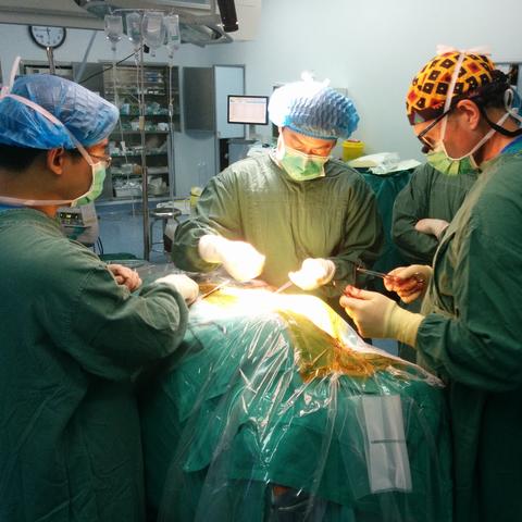 photo of DBS surgery in China