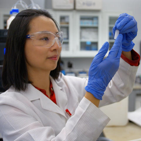 Pan Deng, a postdoctoral researcher with UK’s Superfund Research Center, is leading a study that shows a high-fiber diet could possibly reverse the harmful effects environmental toxins like PCBs have on cardiovascular health.