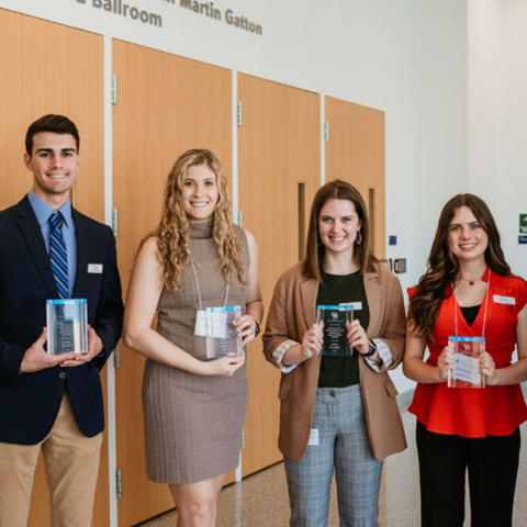2022 Excellent Undergraduate Research Ambassadors Caleb Kennedy, Bridget Bolt, Shelby McCubbin, Gretchen Ruschman and Emily Keaton (not pictured is Courtney Martin).