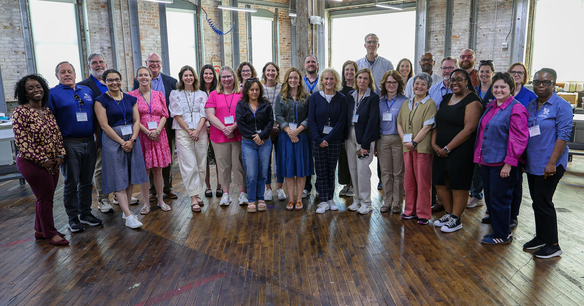 UK Land-grant Engagement Bus Tour highlights partnerships, opportunities across Western Kentucky