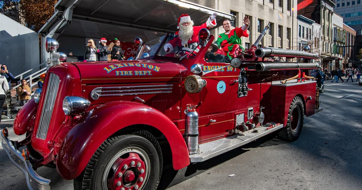 UK class plans this weekend's Lexington Christmas Parade UKNow