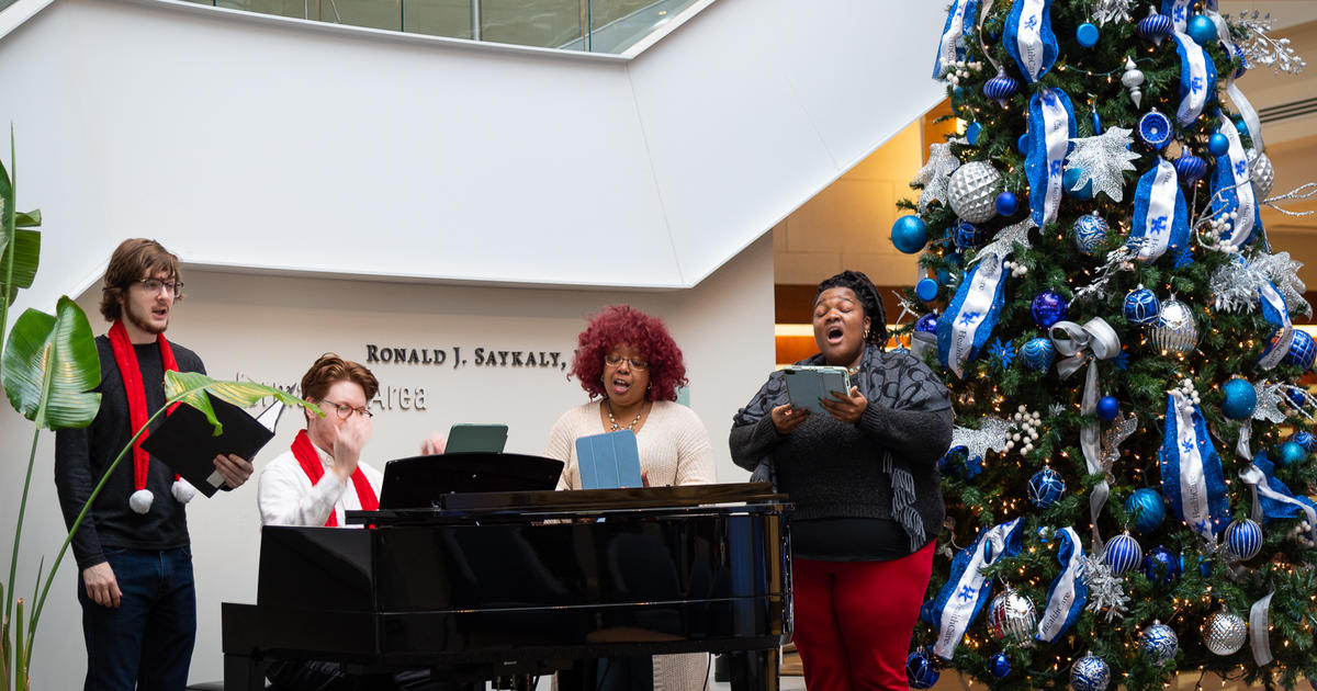Holiday performers return to UK HealthCare to spread cheer | UKNow