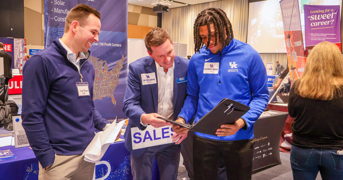 Are you career fair-ready? Here’s how to prep like a pro