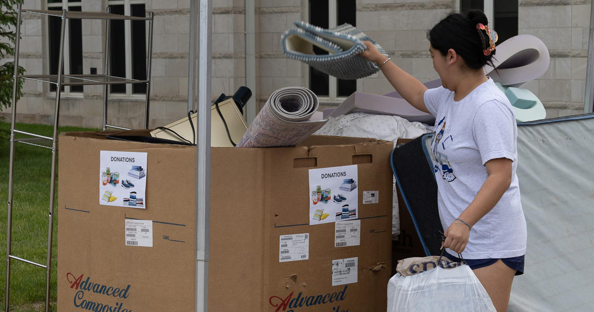 Move-out made easy: Recycle and donate during finals week