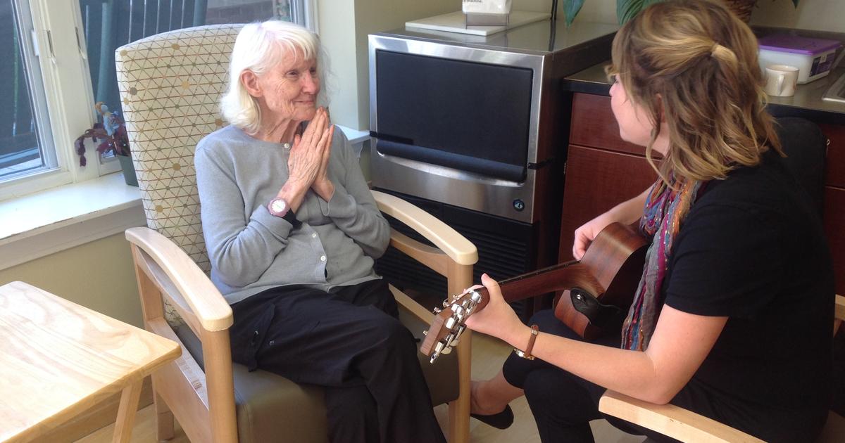 UK Researcher Finds Alzheimer's Patients 'Get Hooked on a Feeling' With Music - Vimarsana News