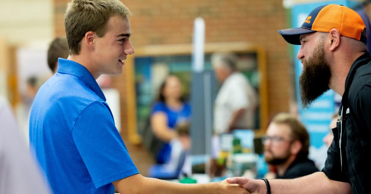 UK launches new undergraduate certificate in agricultural leadership