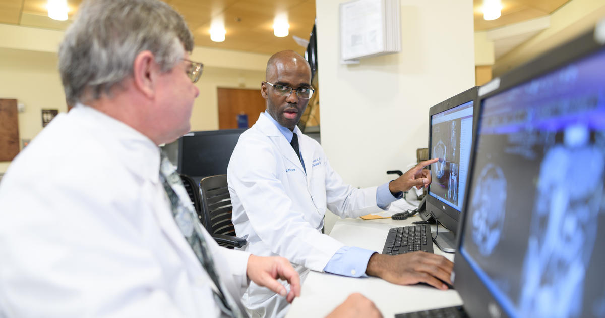 Markey study finds targeted radiation therapy can be safely combined with chemotherapy