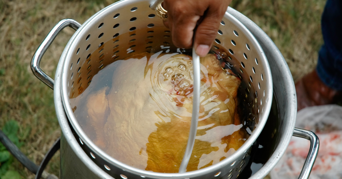 recycle-thanksgiving-cooking-oil-at-the-gobble-grease-toss-uknow