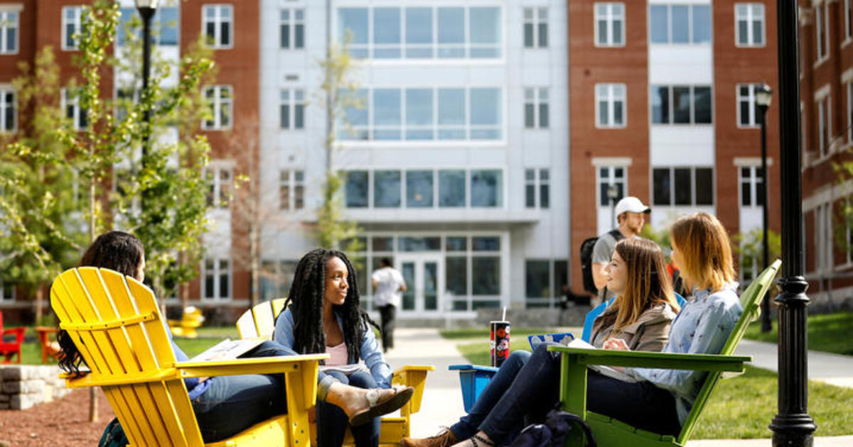 $1 million gift advances UK Invests, student financial success