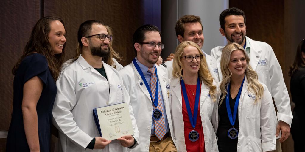 'A Family Atmosphere' – UK Medicine's Bowling Green Campus Celebrates 1st Graduating Class - Vimarsana News