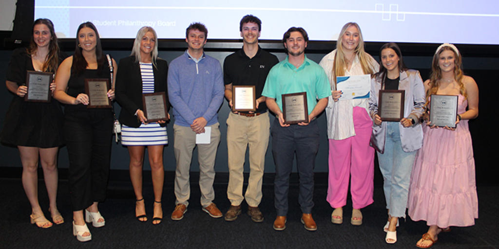 The Phillies celebrate philanthropic work of UK scholars, registered student organizations - Vimarsana News