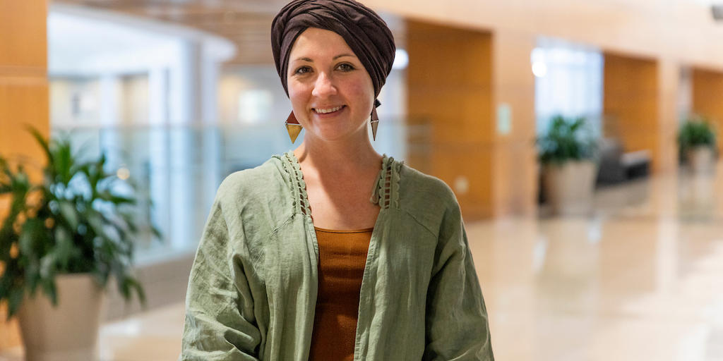 Markey Patient Overcomes Aggressive Cancer Diagnosis, Inspires Hope - Vimarsana News