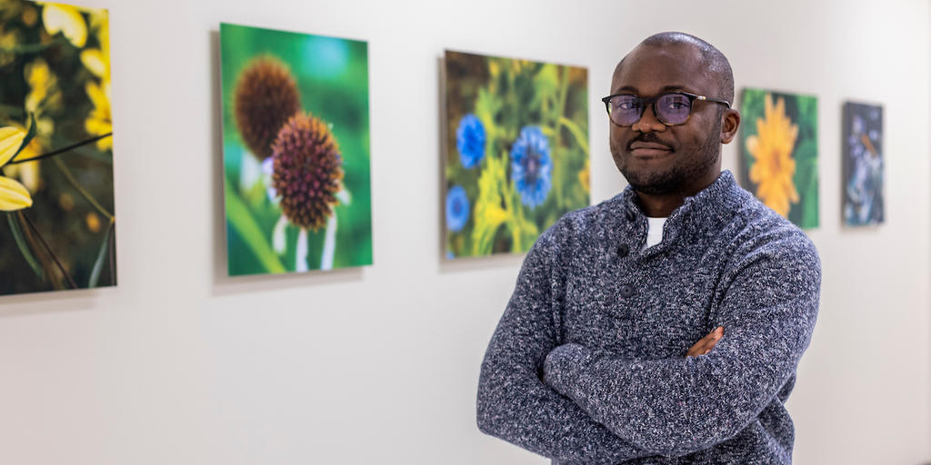 UK pathology resident exhibits photography collection to honor friend with ALS - Vimarsana News