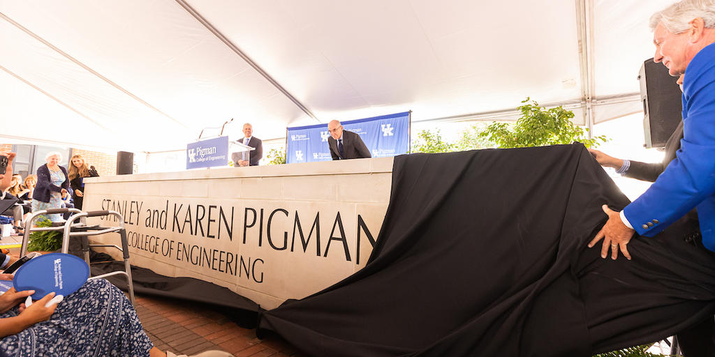 Dedication held to celebrate renaming of Stanley and Karen Pigman College of Engineering - Vimarsana News