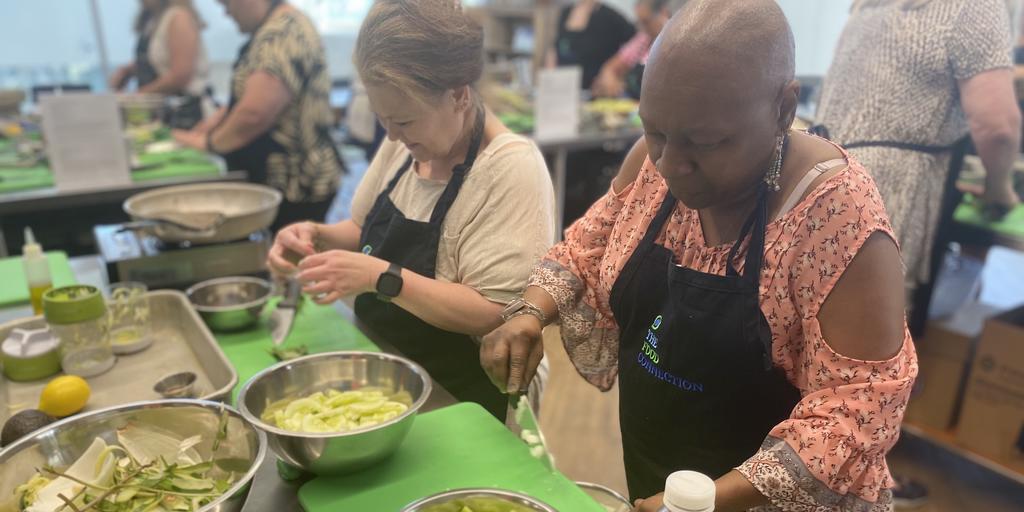 Barnstable Brown, UK Food Connection team up to offer healthy cooking classes - Vimarsana News