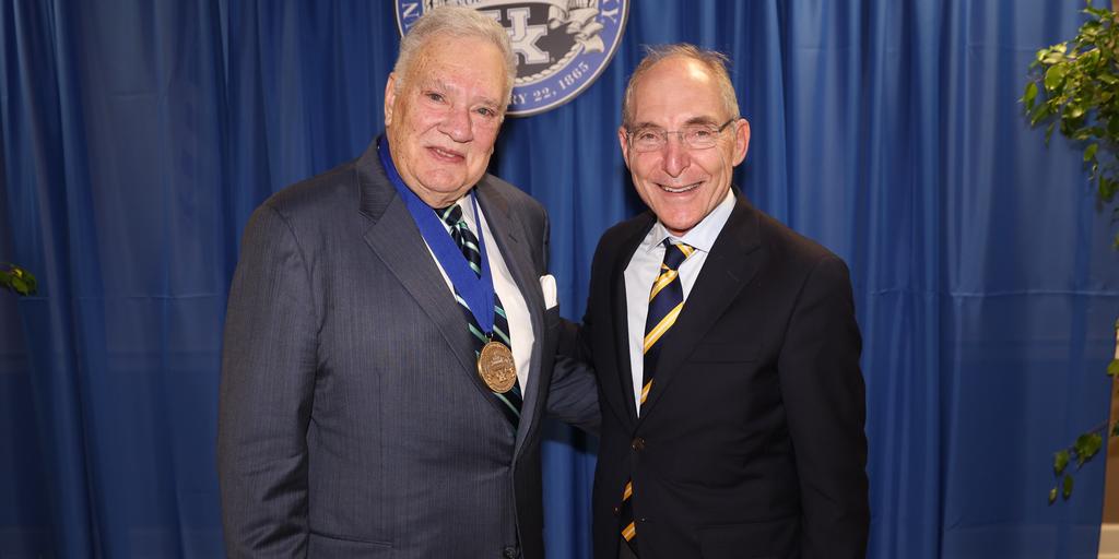 Tom Hammond receives UK Founders Day Award - Vimarsana News