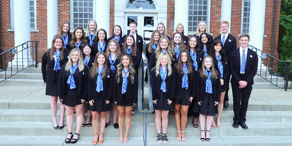 27 outstanding students selected as 2022-23 Alumni Ambassadors - Vimarsana News