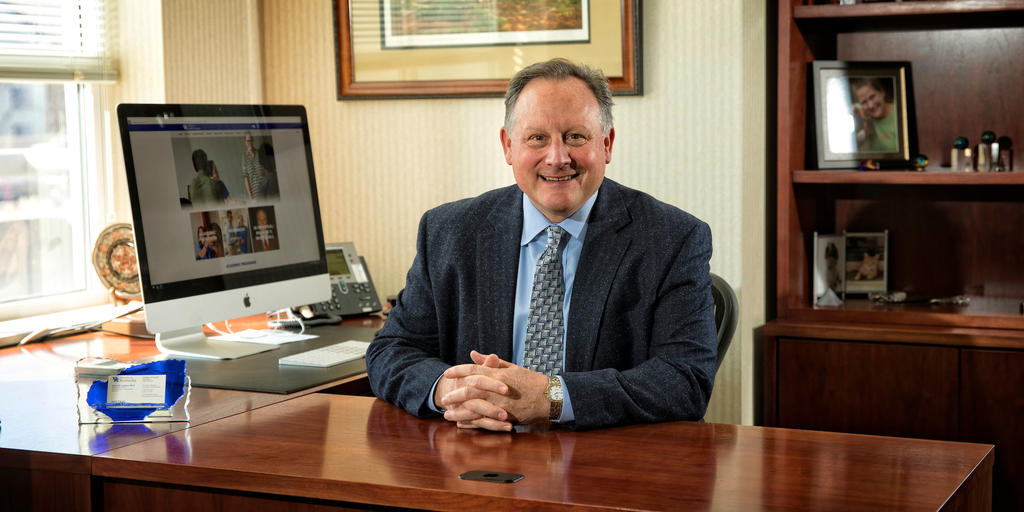 25 Years Later, Health Sciences Dean's Seminal Paper Is Still Being Cited — And Honored - Vimarsana News