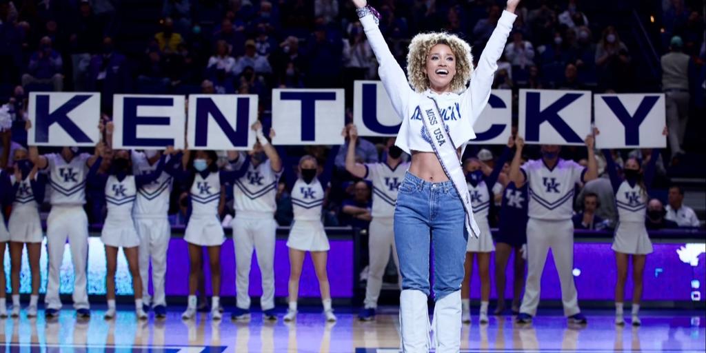 Miss USA Elle Smith Talks Cervical Cancer Awareness with UK Markey Cancer Center - Vimarsana News